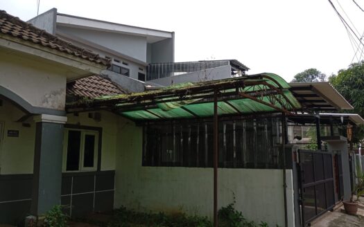 Di Jual Rumah  di Bawah Harga Pasar Komplek Persada Depok