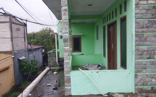 Dijual Rumah di Bawah Harga Pasar, Perumahan Griya Kondang Asri Karawang
