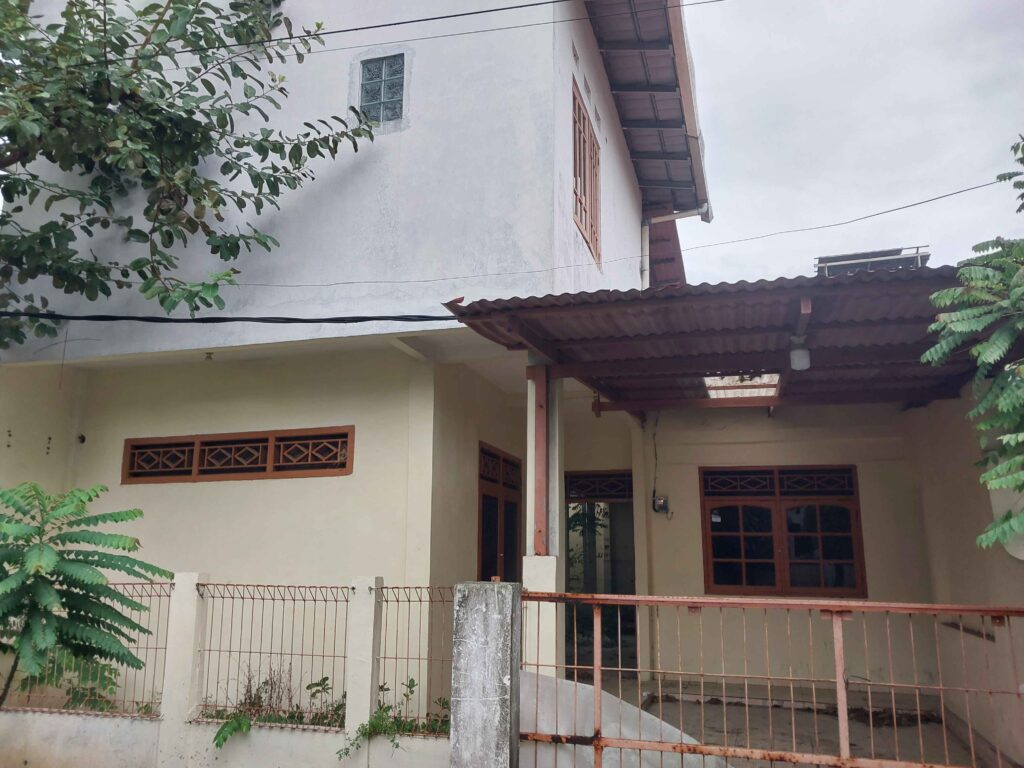 Dijual Rumah Multiguna Dibawah Harga Pasar, berlokasi di Komplek Perum Citra Kebun Mas, Kabupaten Karawang