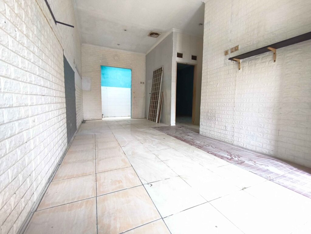 Dijual Rumah Dibawah Harga Pasar, Lokasi di Komplek Jati Indah Sawangan Depok