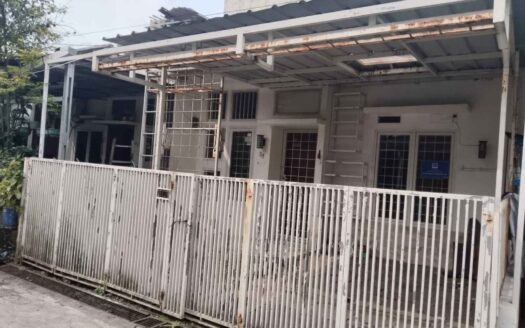 Dijual Rumah Dibawah Harga Pasar, Lokasi di Komplek Jati Indah Sawangan Depok