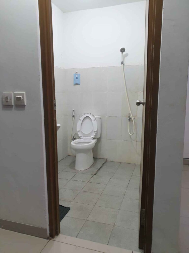 Dijual rumah dibawah harga pasar, Lokasi Komplek Samania Hill, Parung Panjang Kabupaten Bogor