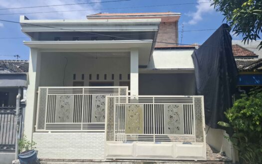 Dijual Rumah di Bawah Harga Pasar, Lokasi Area Berkembang Perumahan Puri Mojobaru Mojokerto