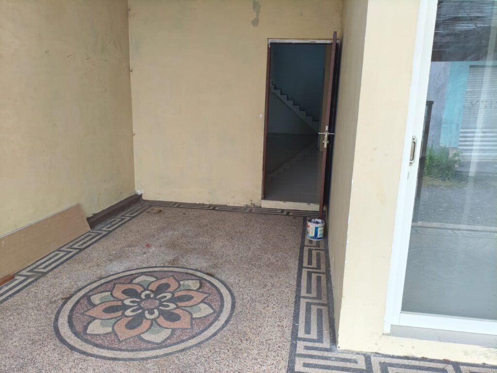 Dijual Rumah Dua Lantai di Bawah Harga Pasar Lokasi Sekitar Kawasan Bandara Juanda