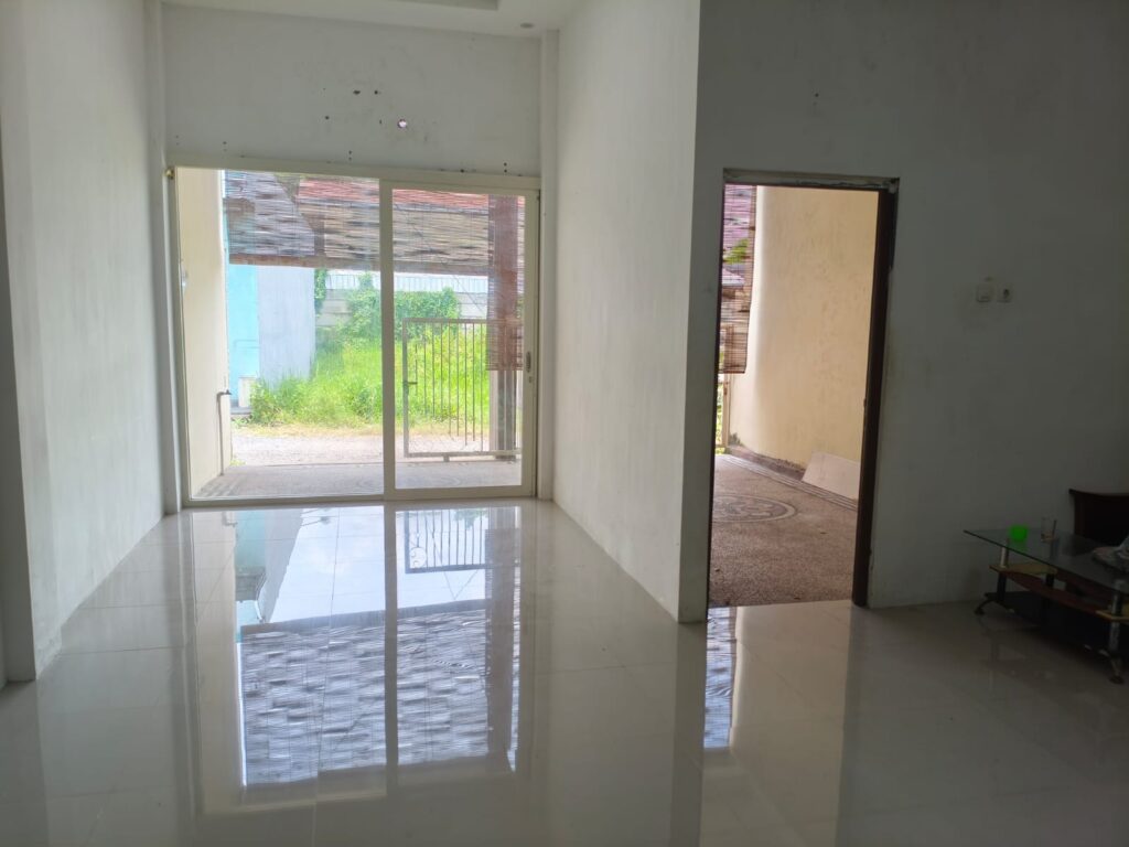 Dijual Rumah Dua Lantai di Bawah Harga Pasar Lokasi Sekitar Kawasan Bandara Juanda
