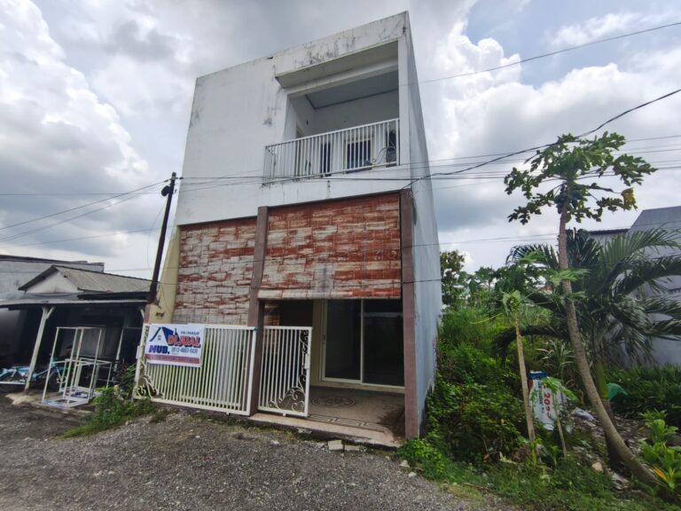 Dijual Rumah Dua Lantai di Bawah Harga Pasar Lokasi Sekitar Kawasan Bandara Juanda